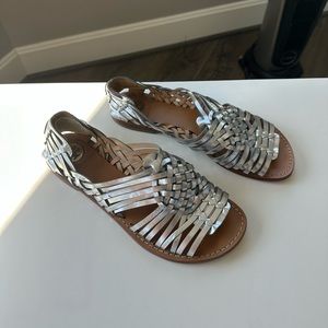 Tory Burch Sandals size 9